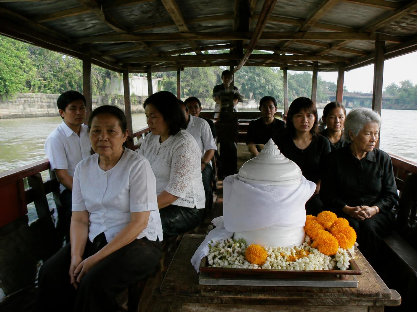 ร่วมเดินทางกับคณะ — แบบเดี่ยว · ร่วมเรือกับคณะอื่น